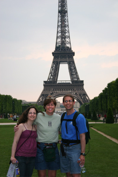 outlaws_paris.JPG